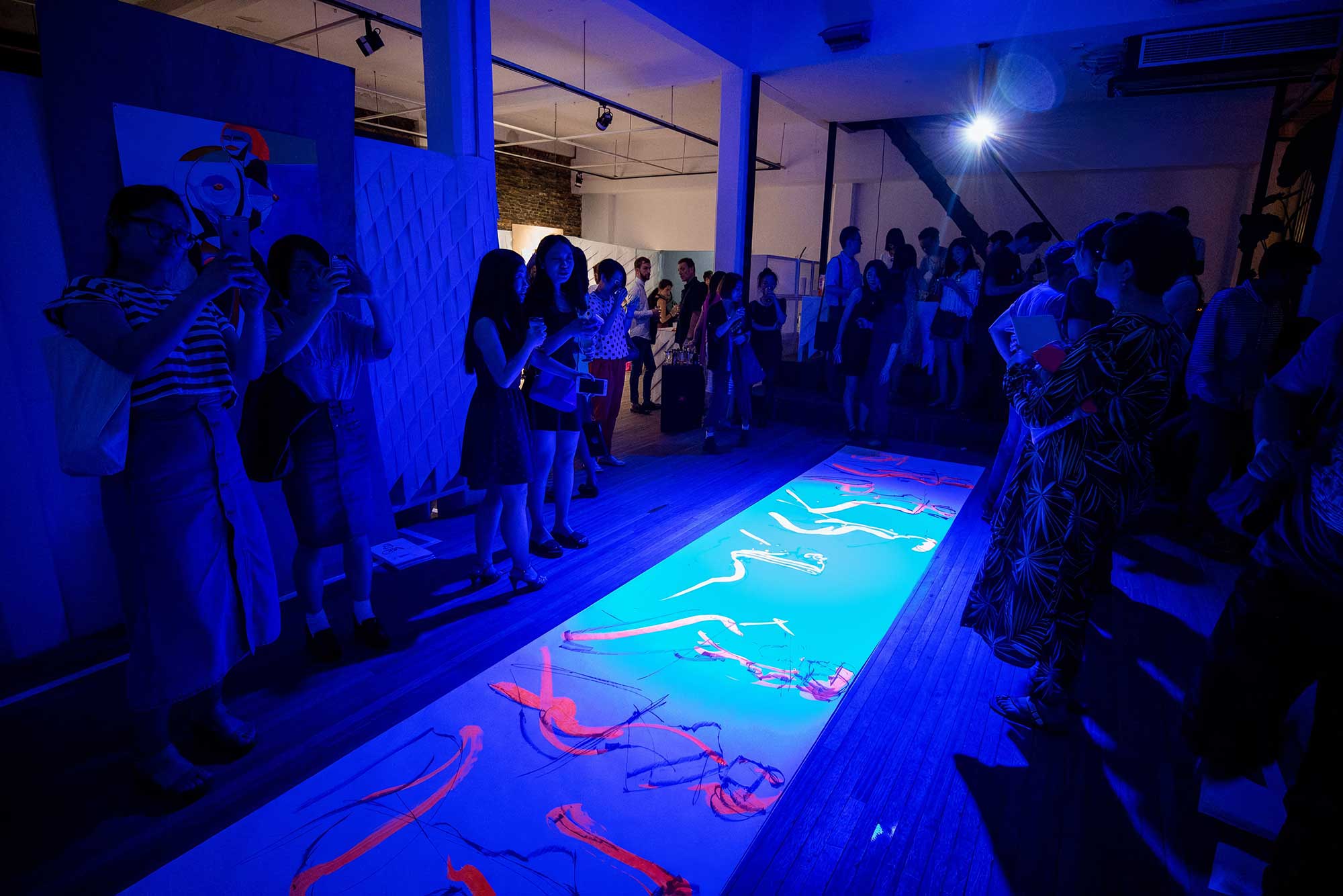 Neon Bodies – Live Performance Shanghai